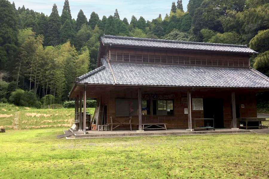 幽遠山深固院